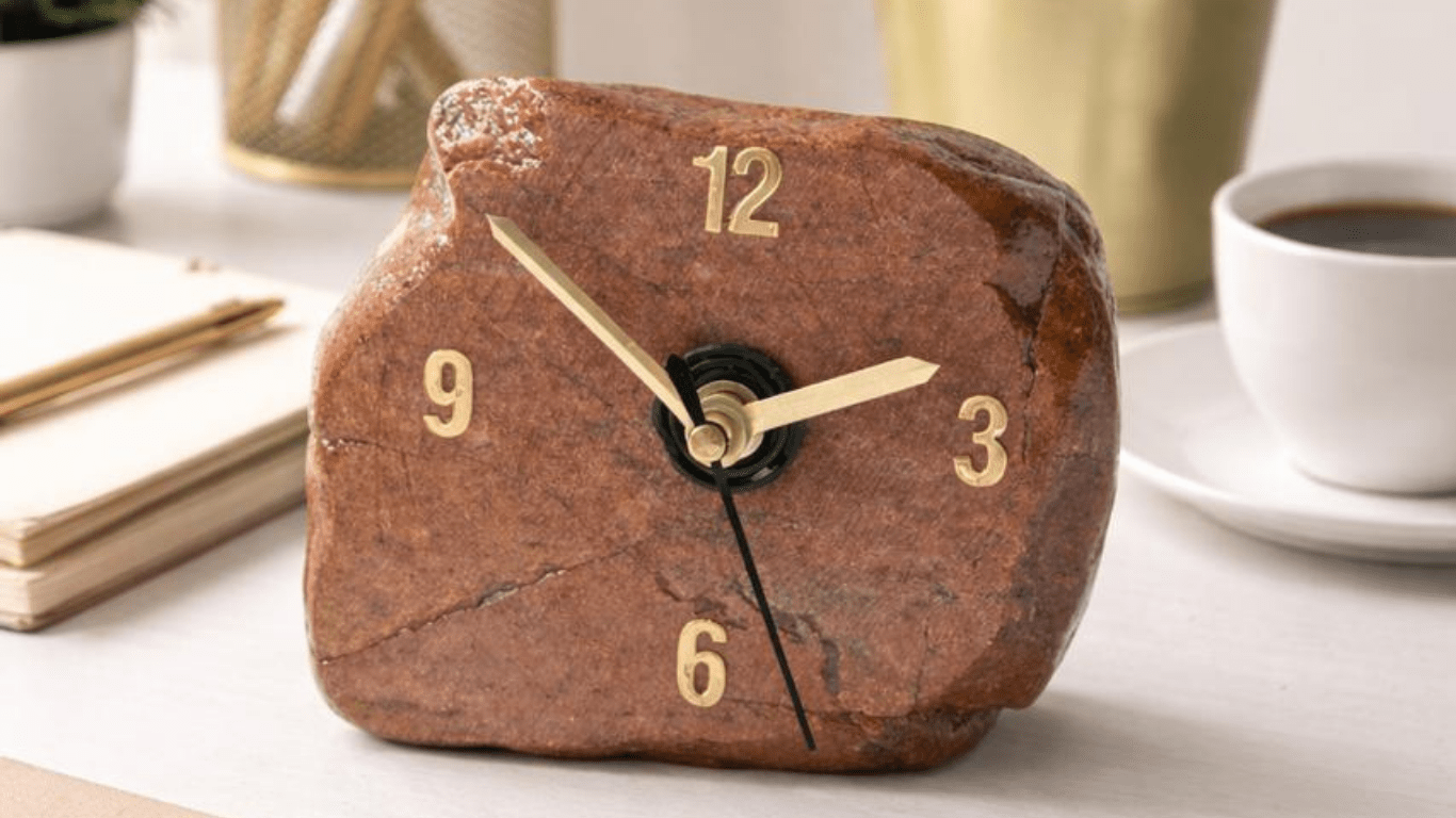 River stone time table clock